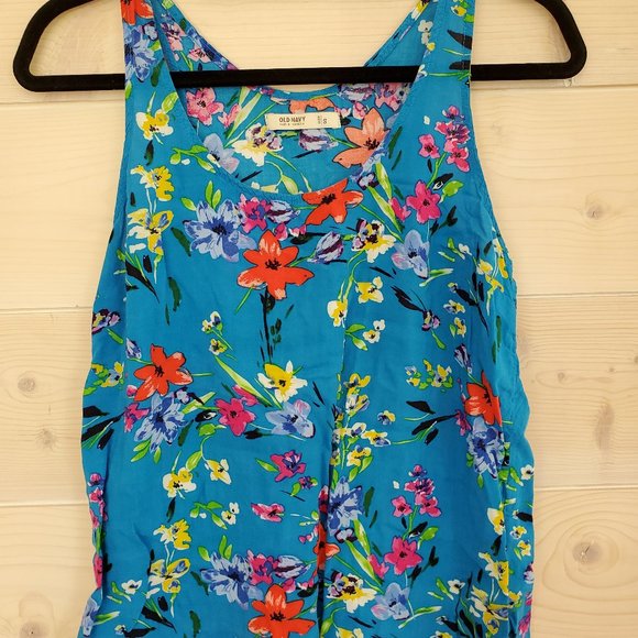 💥2/$30💥 Bright floral top - like new - Picture 1 of 1